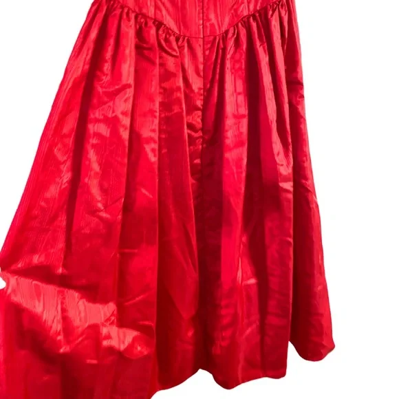 Vintage 80’s Red dress off shoulder (no tag, m/l) - Picture 5 of 7